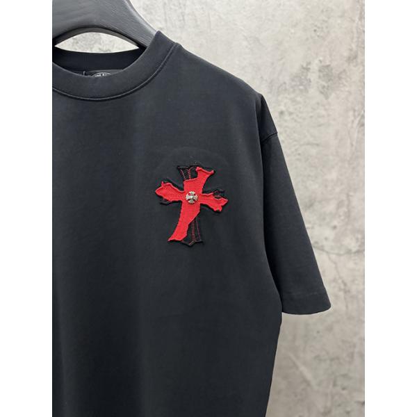 ディープグリーン 半袖Tシャツ Chrome Hearts クロムハーツ コピー 胸元サークルロゴ 同色刺繍調 クルーネック ゆったりシルエット