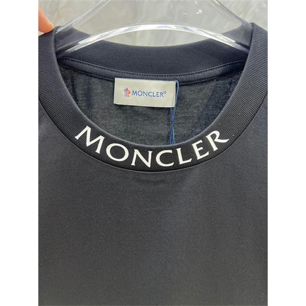 半袖Tシャツ MONCLER モンクレール コピー ネックロゴプリント クルーネック 袖ワッペン 無地調 カジュアルトップス