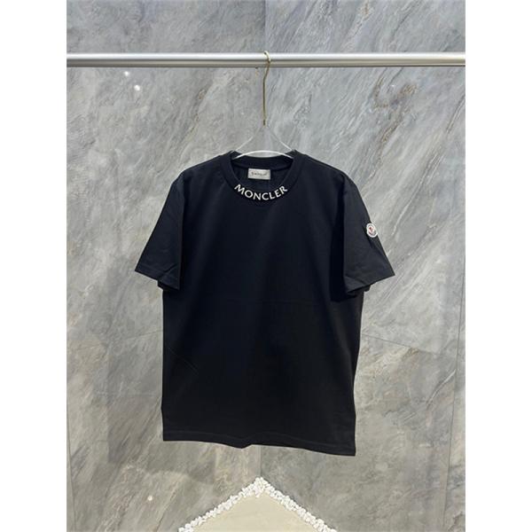 半袖Tシャツ MONCLER モンクレール コピー ネックロゴプリント クルーネック 袖ワッペン 無地調 カジュアルトップス