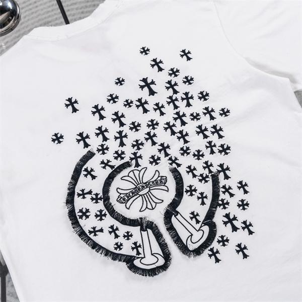 ブラック 半袖カットソー Chrome Hearts クロムハーツ コピー バックビッグクロス マルチカラー刺繍調 クルーネック ストリートトップス