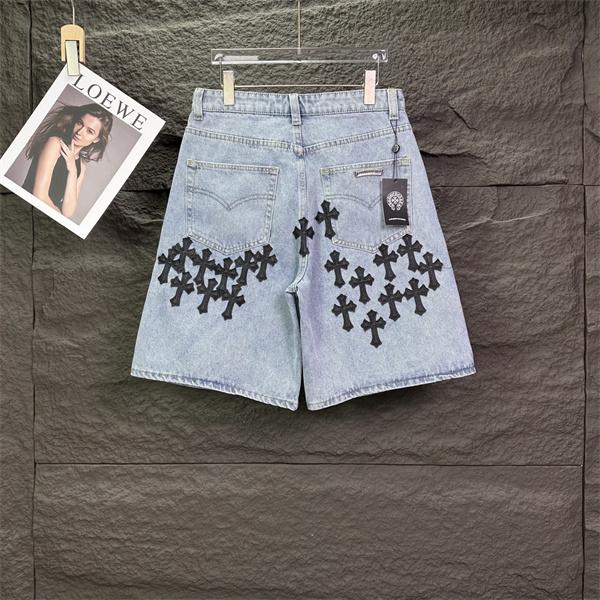 ライトブルー デニムショーツ Chrome Hearts クロムハーツ コピー ブラッククロスワッペン ウォッシュ加工 ハーフパンツ ワイドシルエット
