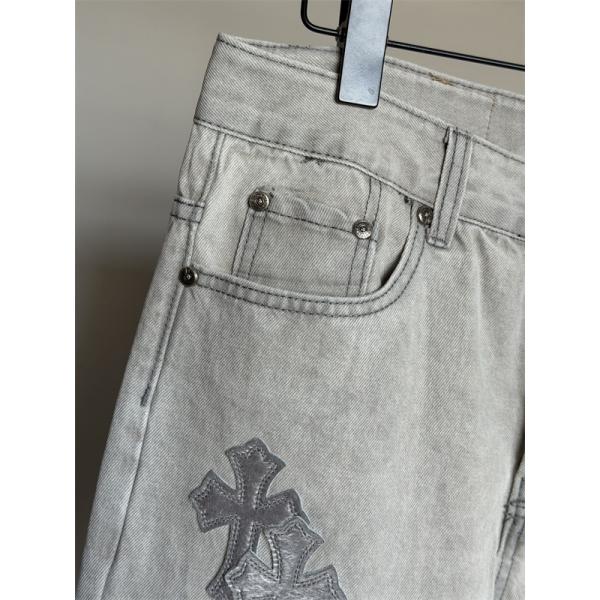  ライトグレー ストレートデニムパンツ Chrome Hearts クロムハーツ コピー クロスパッチ装飾 ウォッシュ加工 5ポケット ジーンズ