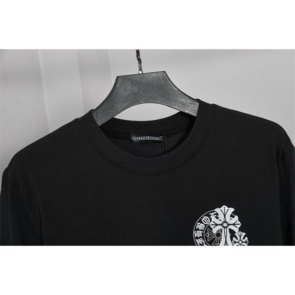 ホワイト 半袖Tシャツ Chrome Hearts クロムハーツ コピー 胸元ワンポイントロゴ バックビッグクロスグラフィック クルーネック モノトーンデザイン
