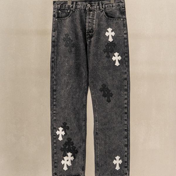 2026新作 CHROME HEARTS クロムハーツ コピー クロスパッチ デニムパンツ メンズ ブラックウォッシュ ジーンズ ワイドストレート ストリート カジュアル