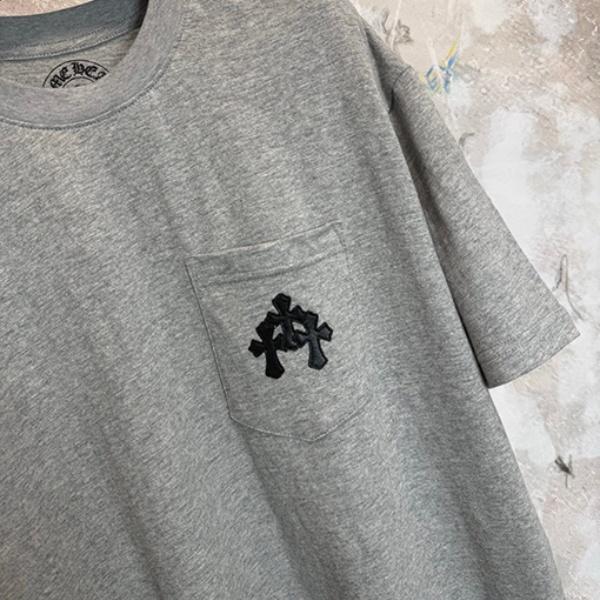 2026新作 CHROME HEARTS コピー クロムハーツ ポケットロゴ 半袖Tシャツ メンズ クルーネック グレー ミニマル ストリート カジュアル