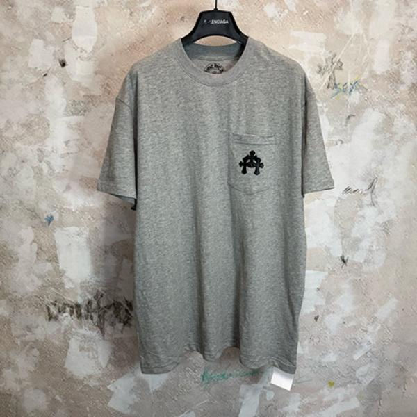 2026新作 CHROME HEARTS コピー クロムハーツ ポケットロゴ 半袖Tシャツ メンズ クルーネック グレー ミニマル ストリート カジュアル