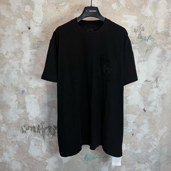 2026新作 CHROME HEARTS コピー クロムハーツ ポケットロゴ 半袖Tシャツ メンズ クルーネック グレー ミニマル ストリート カジュアル
