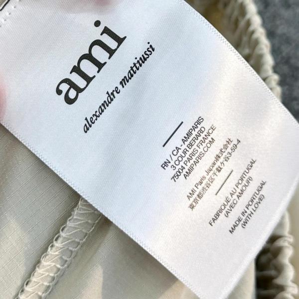 2026新作 AMI PARIS アミパリス メンズ カーゴショートパンツ ハートロゴ刺繍 軽量ナイロン ハーフパンツ 3色展開
