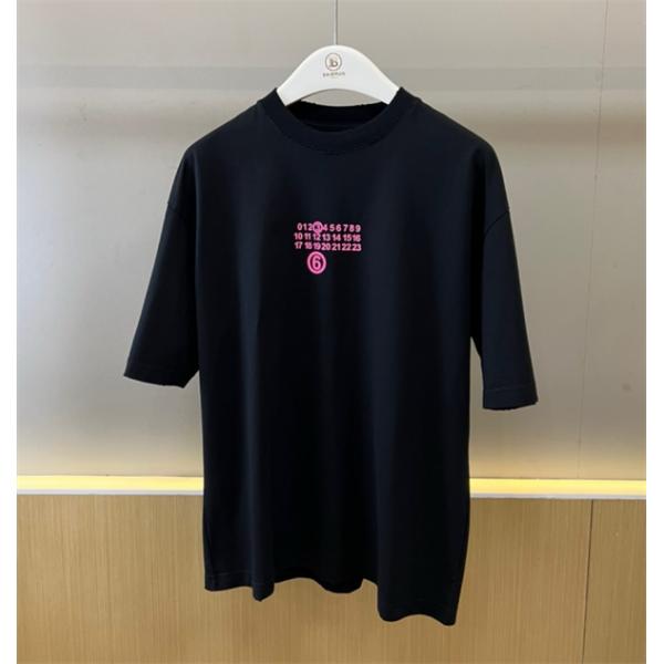 Maison margielメゾン マルジェラコピーTシャツ2026年春夏快適さ（モデル：173cm、71.5kg、Mサイズ着用）