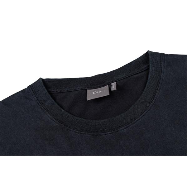 チャコールグレー 渋み DIOR ディオール コピー Tシャツ 胸ポケット ロゴパッチ クルーネック ゆったり 人気 トップス