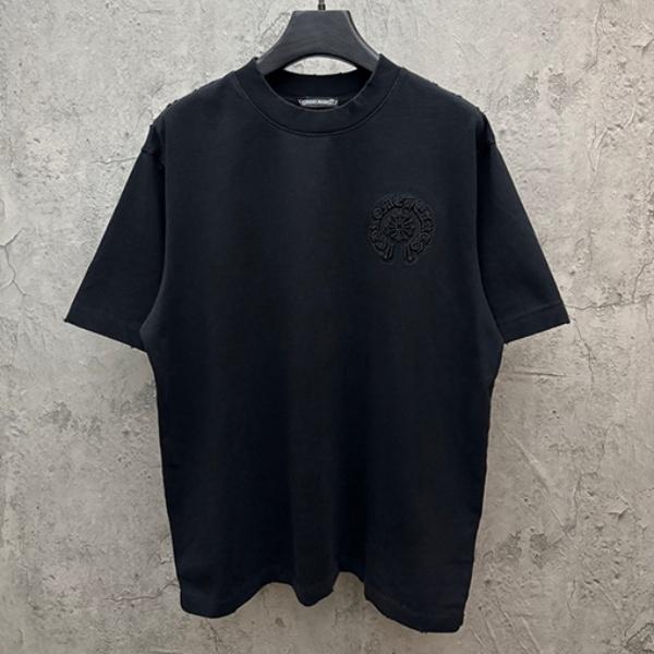 CHROME HEARTS クロムハーツ ホワイト 半袖Tシャツ 胸元エンボスロゴ クルーネック 爽麗 ゆったり 人気 トップス
