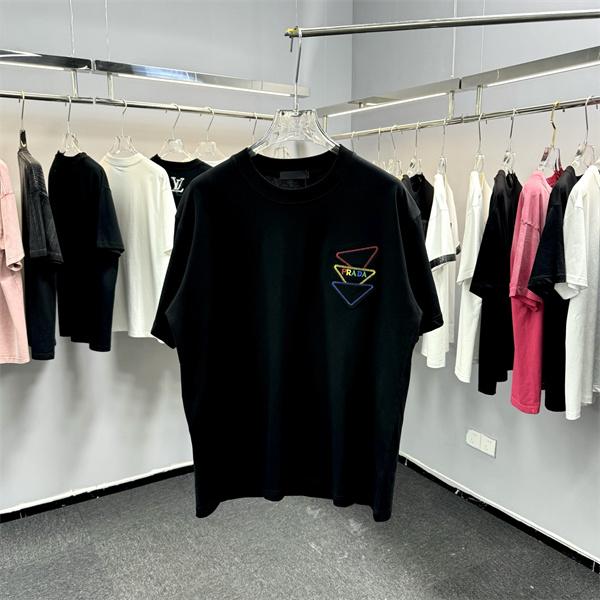 2026人気 PRADA プラダｔシャツコピー個性的スタイリッシュ上質なアイテム