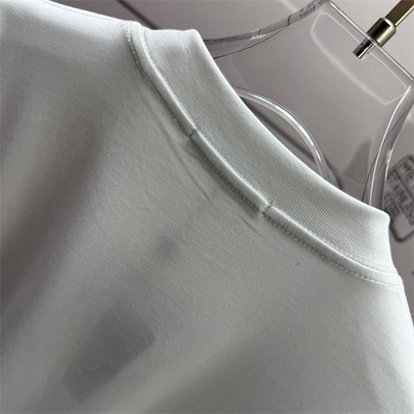 AMIRI アミリ コピー Tシャツ ビッグロゴ  オーバーサイズ 洗練シルエット モード映え コーデ主役級