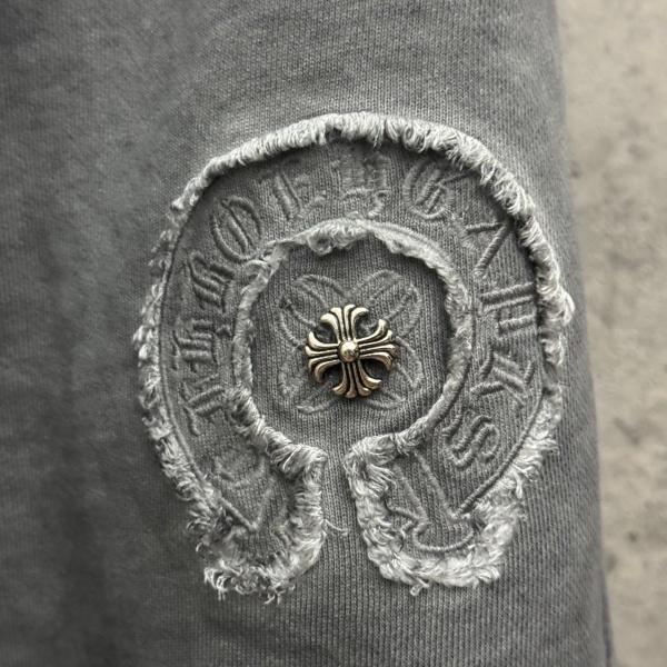 CHROME HEARTS クロムハーツ 2026ヴィンテージウォッシュ スウェットショーツ ダガー装飾 クロスパッチ 刺繍ロゴ ドローストリング ハーフパンツ メンズ