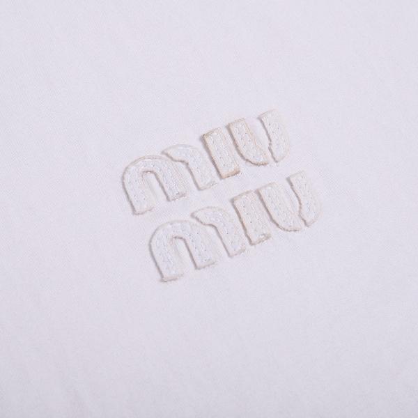 MIU MIU ミュウミュウ 2026 ワンポイント刺繍ロゴ 半袖Tシャツ ミニマル クルーネック コットン カジュアル トップス メンズ レディース