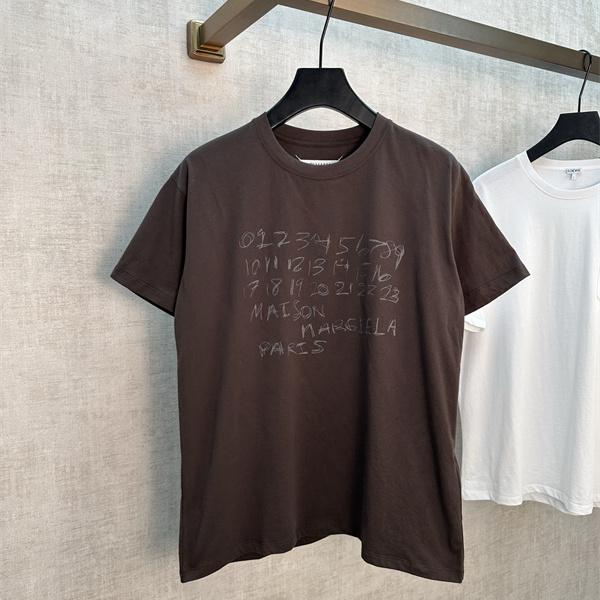手書きロゴデザイン Vintage風 韓国系 メンズ レディース Maison Margiela メゾンマルジェラ コピー Tシャツ 話題