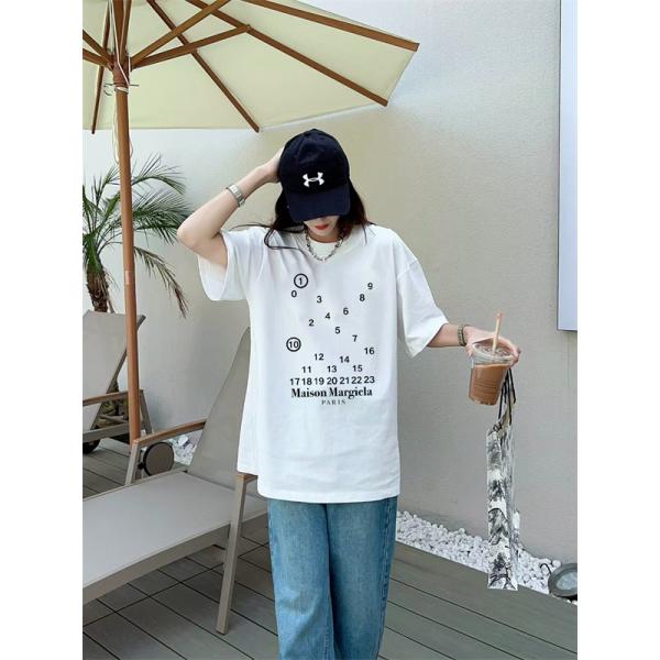 ナンバーロゴプリント ミニマルモード 人気 Maison Margiela メゾンマルジェラ コピー Tシャツ メンズ レディース