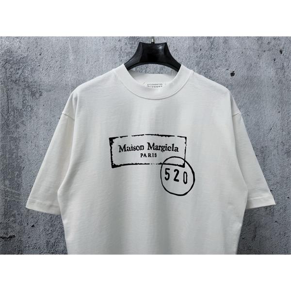 半袖ロゴ モード系 ストリートカジュアル 2026夏モデル Maison Margiela メゾンマルジェラ コピー Tシャツ 人気爆発