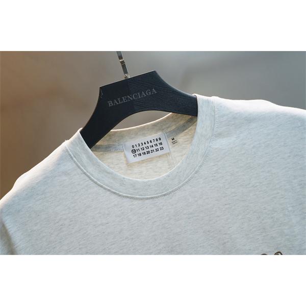 落書き風プリント ルーズフィット 爽やかサマー 男女兼用 Maison Margiela メゾンマルジェラ コピー 半袖カットソー