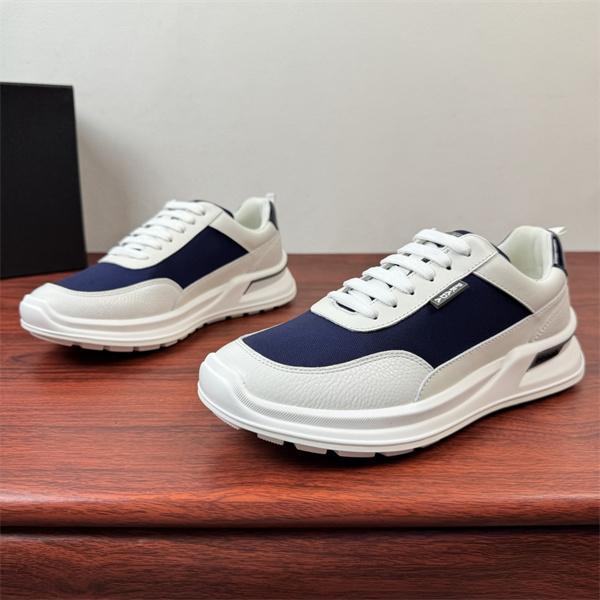 人気急上昇中 プラダ PRADAランニングシューズコピー2026年春夏入荷 スニーカー靴 ブランド激安通販 専門店