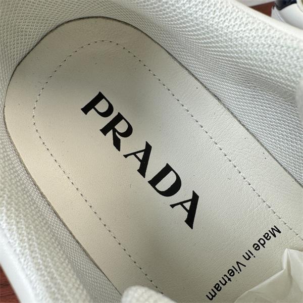 人気急上昇中 プラダ PRADAランニングシューズコピー2026年春夏入荷 スニーカー靴 ブランド激安通販 専門店