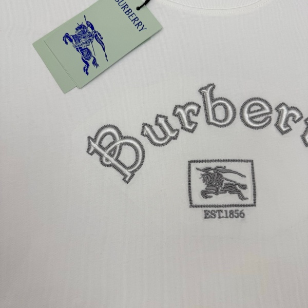 BURBERRY バーバリー ロゴ刺繍Tシャツ アーチロゴ ナイトエンブレム刺繍 クルーネック 半袖 コットン カジュアル ペア対応 メンズ レディース