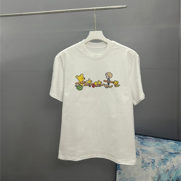 アートグラフィック メンズ 話題アイテム 大人カジュアル FENDI フェンディ コピー Tシャツ