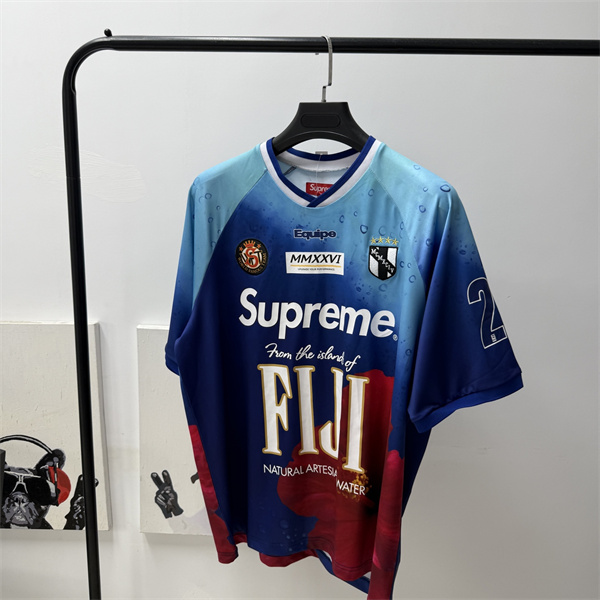Supreme × FIJI コラボ SS26 WEEK9 Soccer Short シュプリームセットアップコピー人気