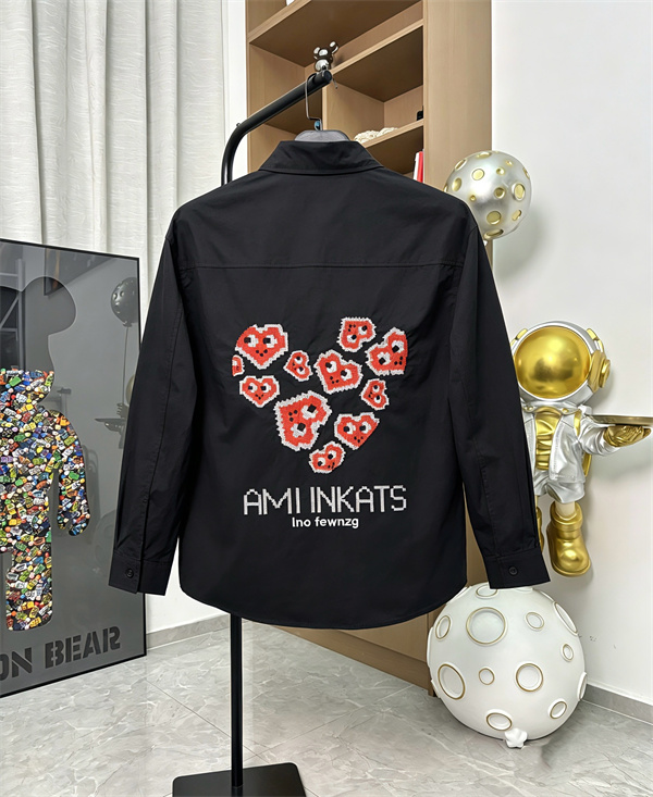 バックプリント メンズ 個性派スタイル オシャレ見え AMI アミ コピー Tシャツ 注目アイテム