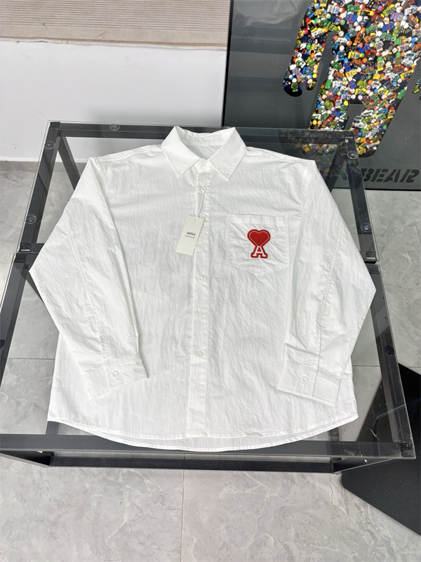 バックプリント メンズ 個性派スタイル オシャレ見え AMI アミ コピー Tシャツ 注目アイテム