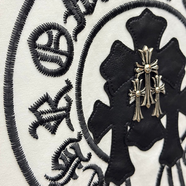 CHROME HEARTS クロムハーツ バックグラフィック 半袖Tシャツ ラインデザイン クルーネック オーバーサイズ