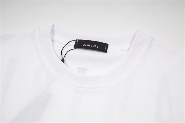 AMIRI アミリ コピー Tシャツ ペイントグラフィック メンズ 半袖 2026話題 ロゴ主役 ストリート映え ゆったり 人気急上昇