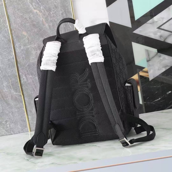 DIOR ディオール リュック メンズバックパック 総柄デザイン フロントポケット 大容量 軽量仕様 アウトドア 旅行 トレンド 人気