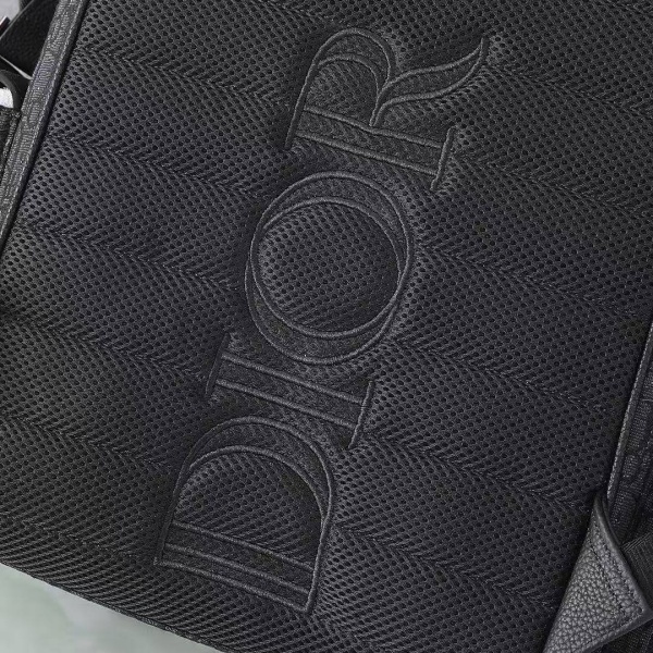 DIOR ディオール リュック メンズバックパック 総柄デザイン フロントポケット 大容量 軽量仕様 アウトドア 旅行 トレンド 人気