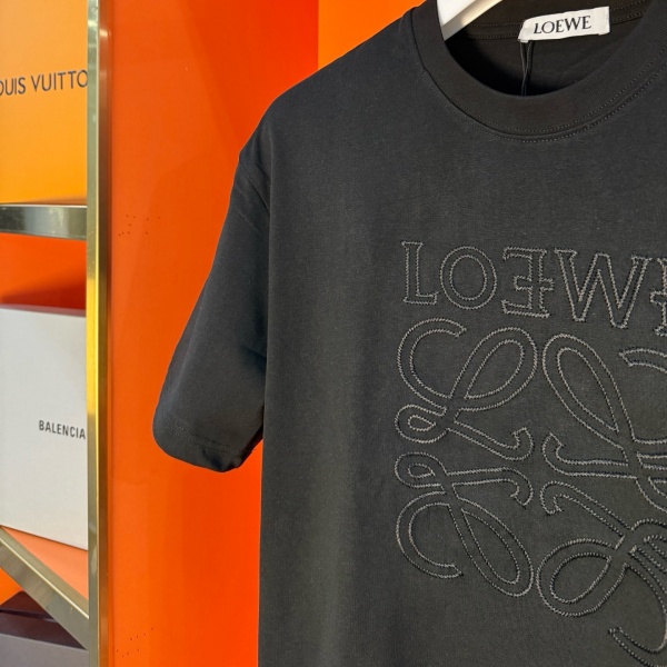 LOEWE ロエベ クラシックアナグラム 刺繍デザインTシャツ コットン半袖 ファッション 売れ筋 快適フィット