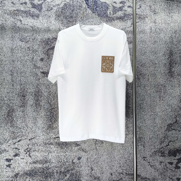 LOEWE コピー ロエベ 2026春夏新作 仮ポケット風アナグラムロゴ 半袖Tシャツ 男女兼用 人気 カジュアル トップス