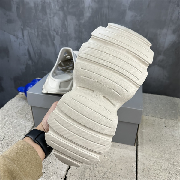 バレンシアガサンダルコピー2026トレンドBALENCIAGA Mold Closed Rubber Sandals Yellow 