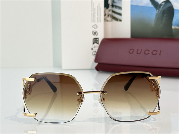 GUCCIグッチサングラスコピー 2026最新MODEL：GG1673　SIZE：64口16-140