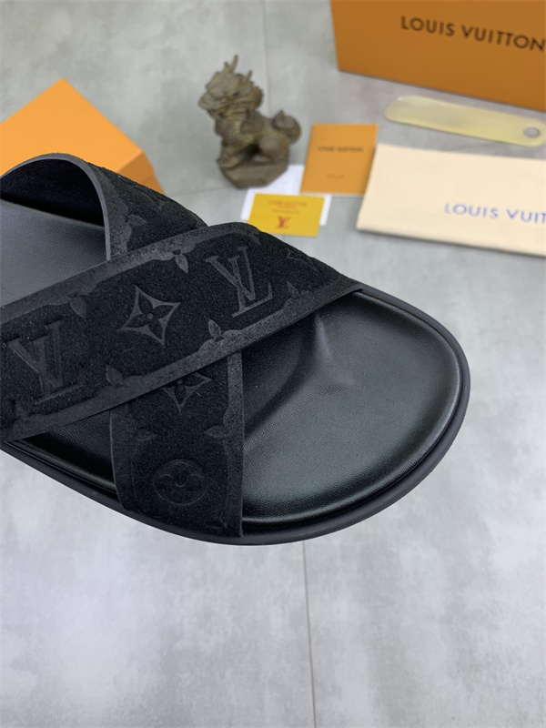 新作 【LOUIS VUITTON】ルイヴィトンサンダルコピー優しい使い勝手上質なアイテム