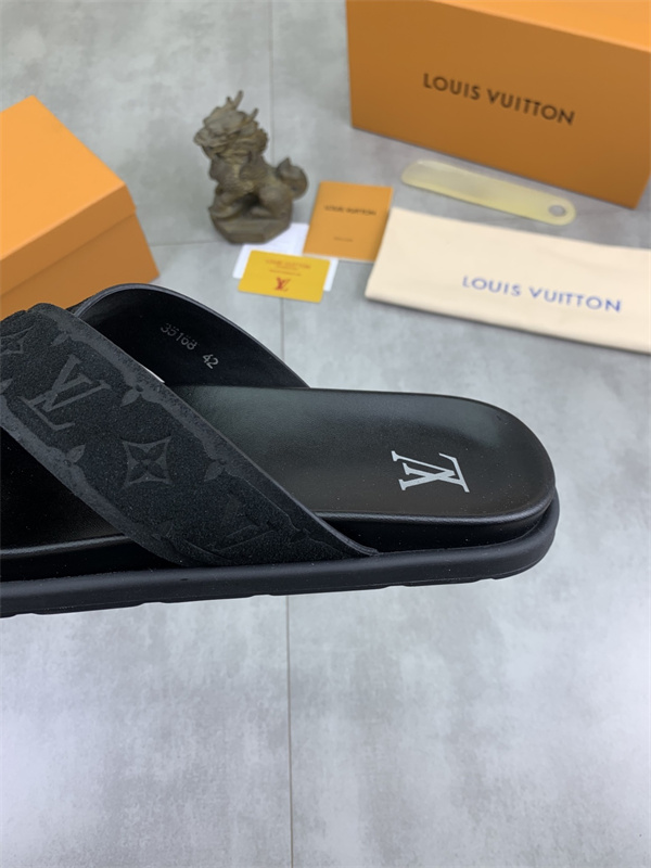 新作 【LOUIS VUITTON】ルイヴィトンサンダルコピー優しい使い勝手上質なアイテム