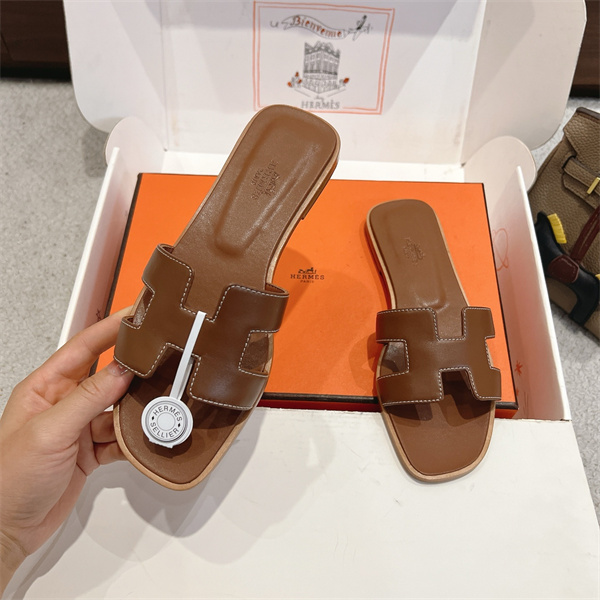 Hermes エルメスサンダルコピーOranシリーズレディースファッション2026上品