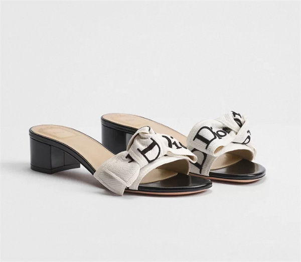 26ss最新作DIOR★ ディオールサンダルコピーレディースファッション歩きやすい上品３色
