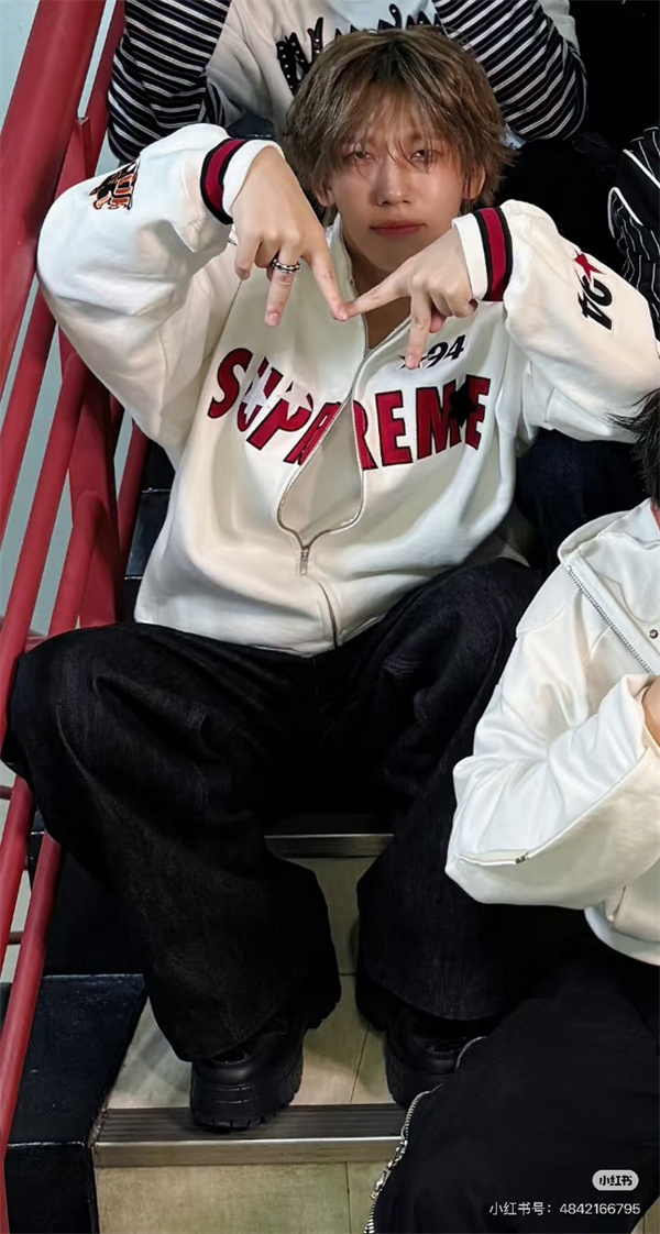 Supreme SS26 WEEK6 Mascots Zip Up Sweatshirt シュプリームジップアップコピー人気新作