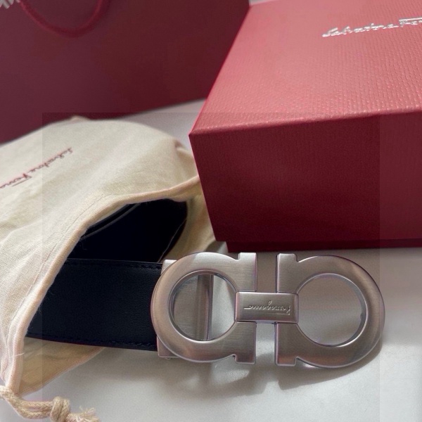 Ferragamo フェラガモ ダブルガンチーニベルト ビジネス対応 上品バックル 人気レザーベルト