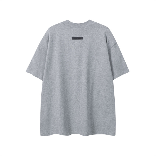 シンプルロゴ フロント刺繍 大人カジュアル デイリー主力 FOG Essentials エッセンシャルズ コピー 半袖Tシャツ