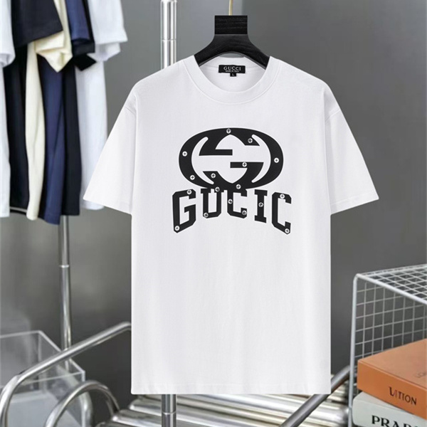 ロゴ入り クルーネック アートプリント GUCCI グッチ コピー 半袖トップス 着映えデザイン 人気上昇中 デイリー推し