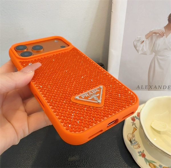 Prada プラダiPhone17ケースコピー スマホケース 全面保護 耐衝撃 落下防止  スタンド機能付き 