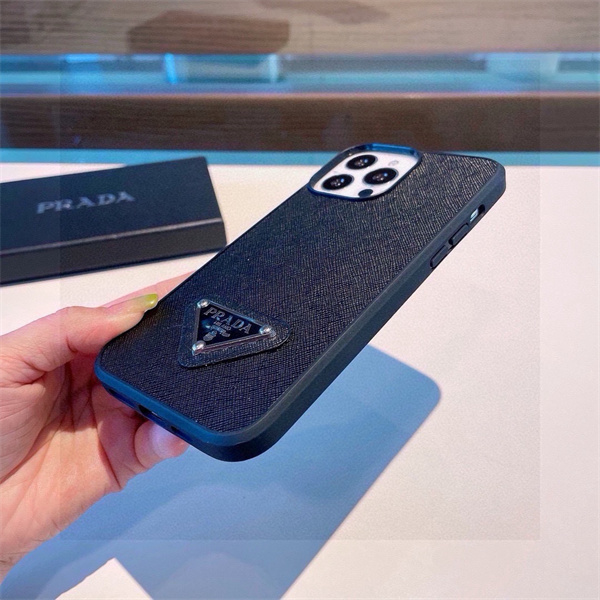 スタイリッシュ＆耐久性Prada プラダiPhone17ケースコピー スマホケース  薄型 軽量 傷防止