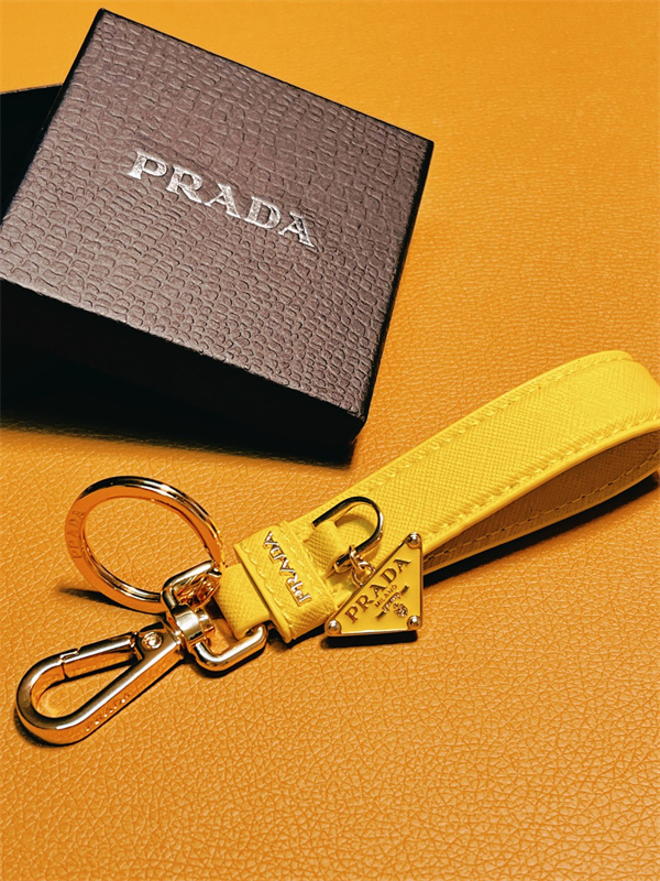 PRADA SAFFIANO プラダキーホルダースーパーコピー激安2026トレンド新作6色