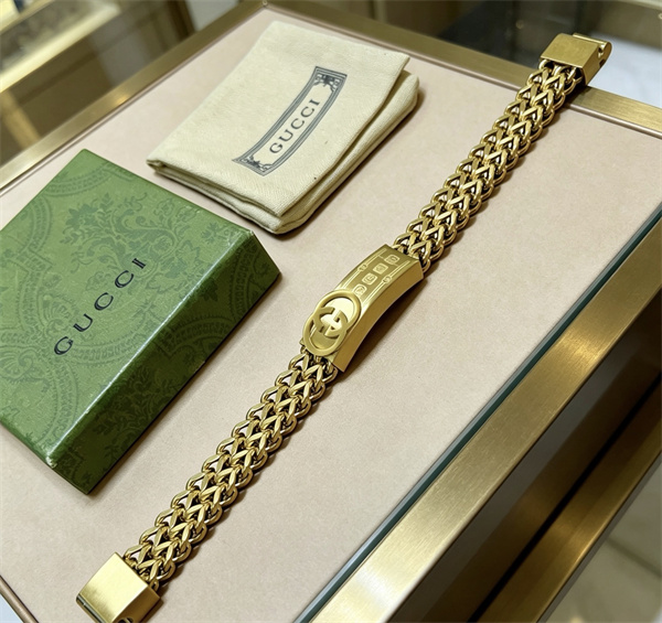 2026新作☆☆GUCCIグッチブレスレットコピー おしゃれアクセサリーメンズファッション
